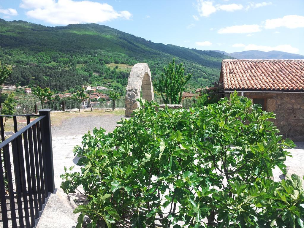 Albergue El Solitario Banos De Montemayor Bagian luar foto